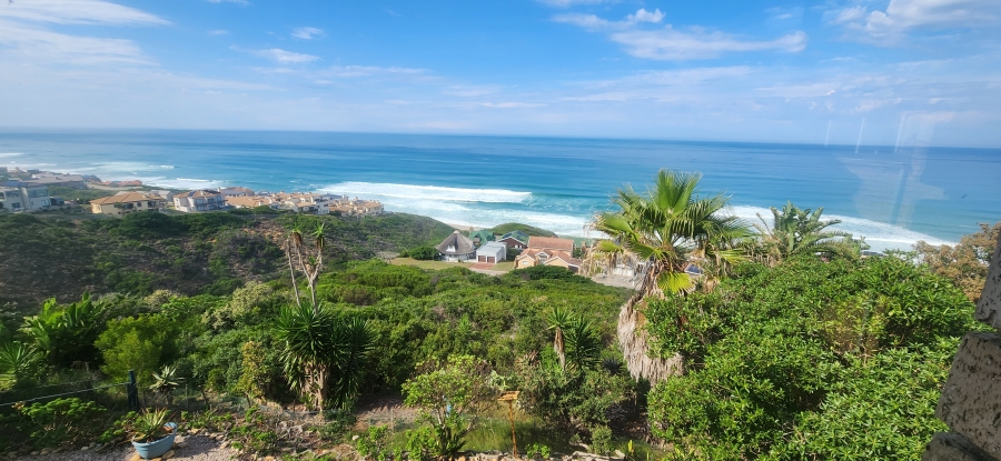 5 Bedroom Property for Sale in Dana Bay Western Cape